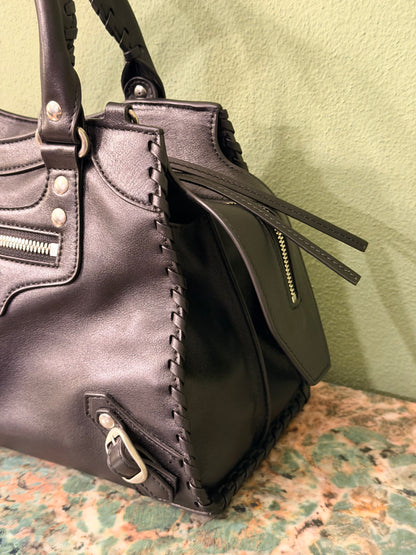 BALENCIAGA BLACK MEDIUM NEO CLASSIC CITY HANDBAG