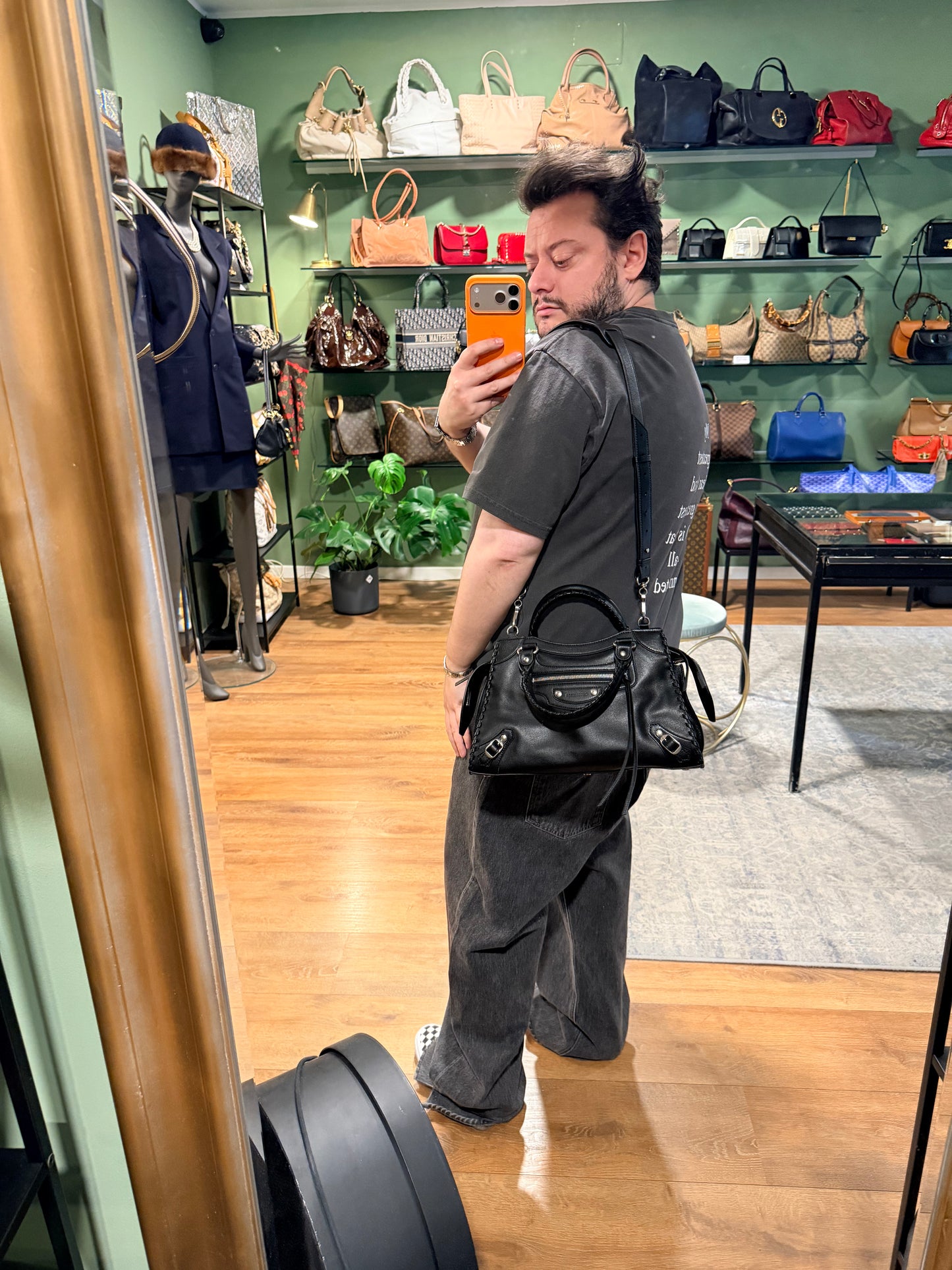 BALENCIAGA BLACK MEDIUM NEO CLASSIC CITY HANDBAG