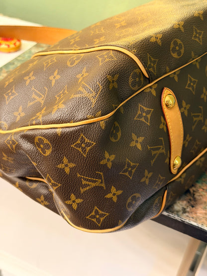 LOUIS VUITTON MONOGRAM GALLIERA GM SHOULDER BAG