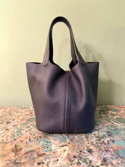 HERMÈS BLACK CLEMENCE PICOTIN LOCK 22 HANDBAG