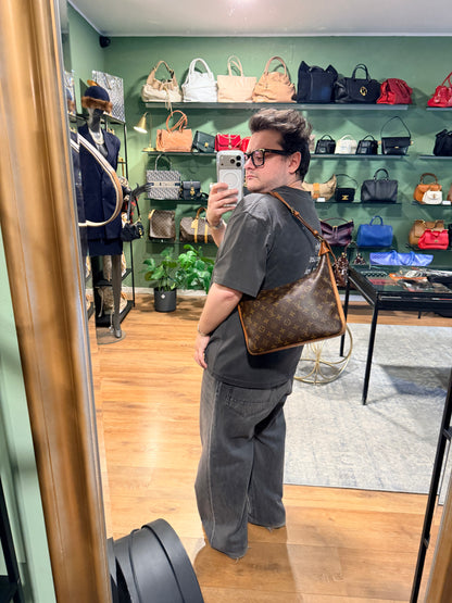 LOUIS VUITTON MONOGRAM BOULOGNE SHOULDER BAG
