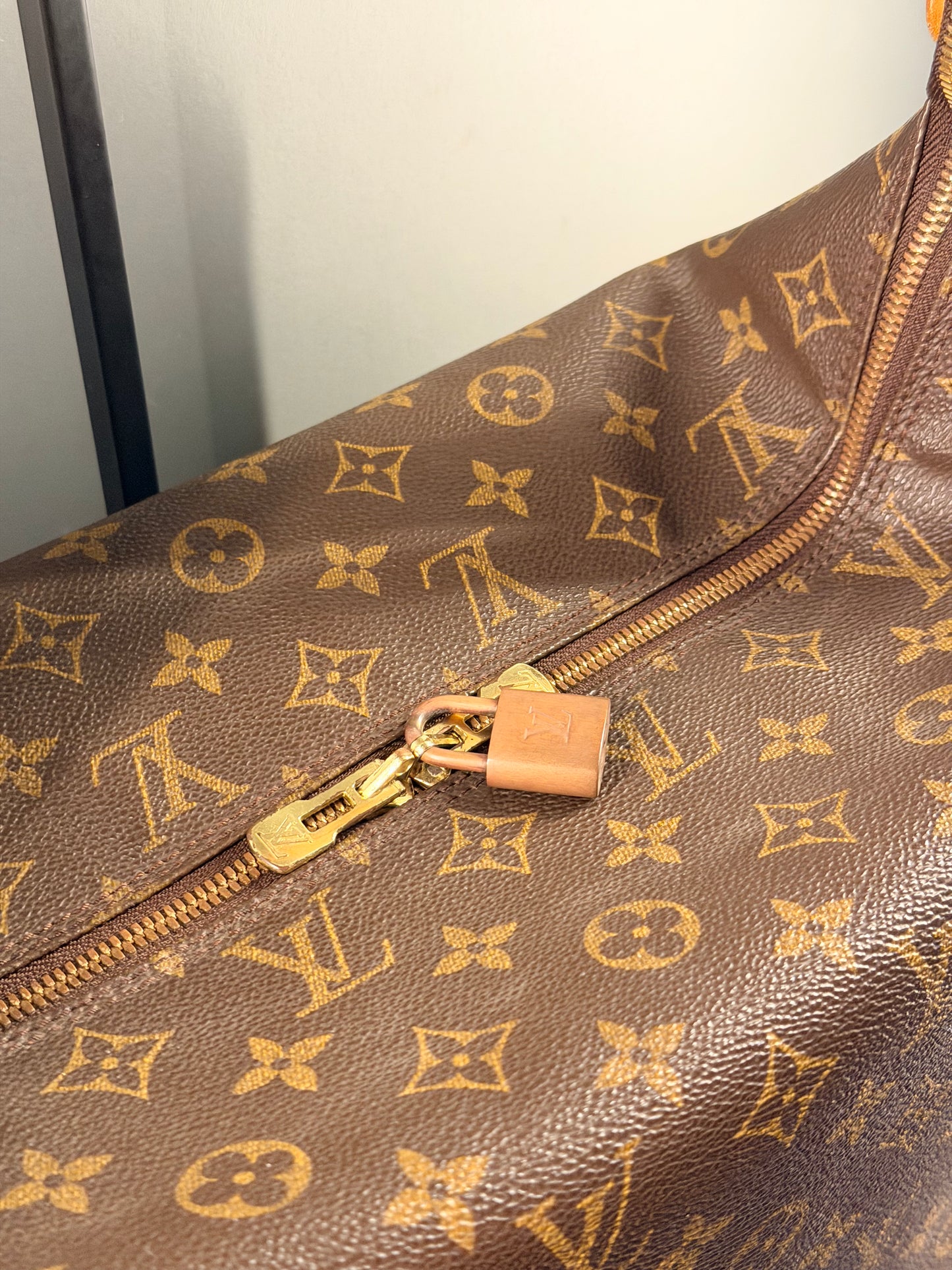 LOUIS VUITTON MONOGRAM AMFAR SHOULDER BAG