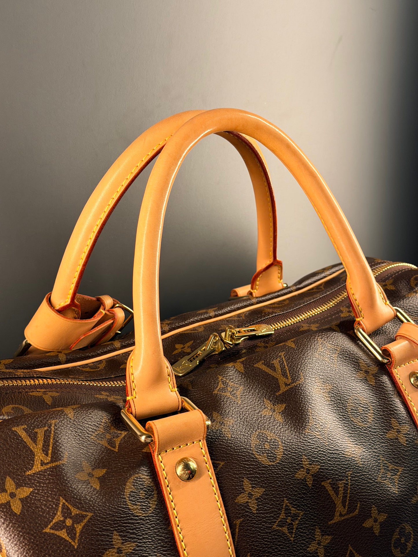 LOUIS VUITTON MONOGRAM CARRYALL HANDBAG