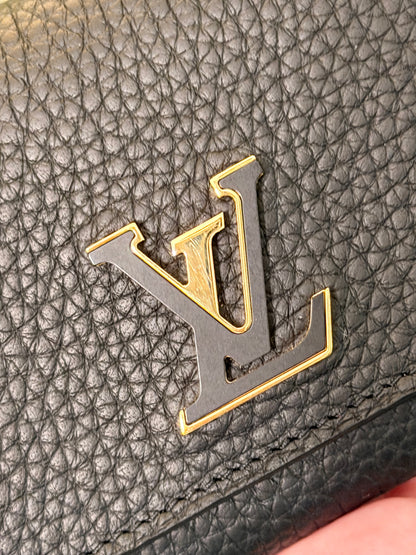 LOUIS VUITTON BLACK CAPUCINES TINY WALLET