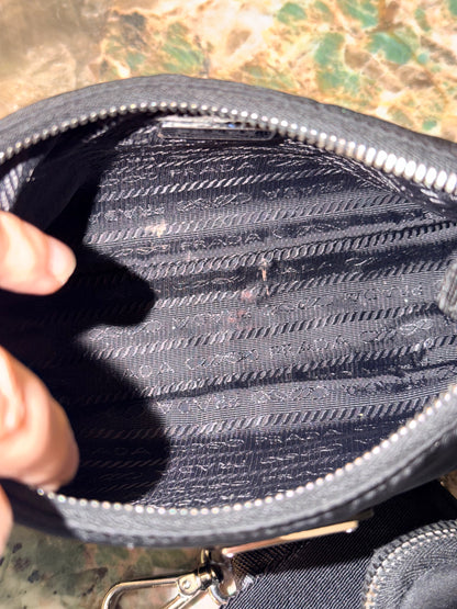 PRADA BLACK NYLON RE EDITION 2005 CROSSBODY BAG