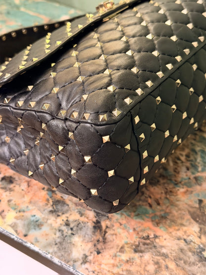 VALENTINO BLACK LARGE ROCKSTUD SPIKE HANDBAG