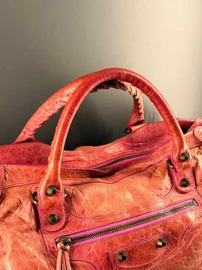 BALENCIAGA PINK CLASSIC MEDIUM CITY HANDBAG