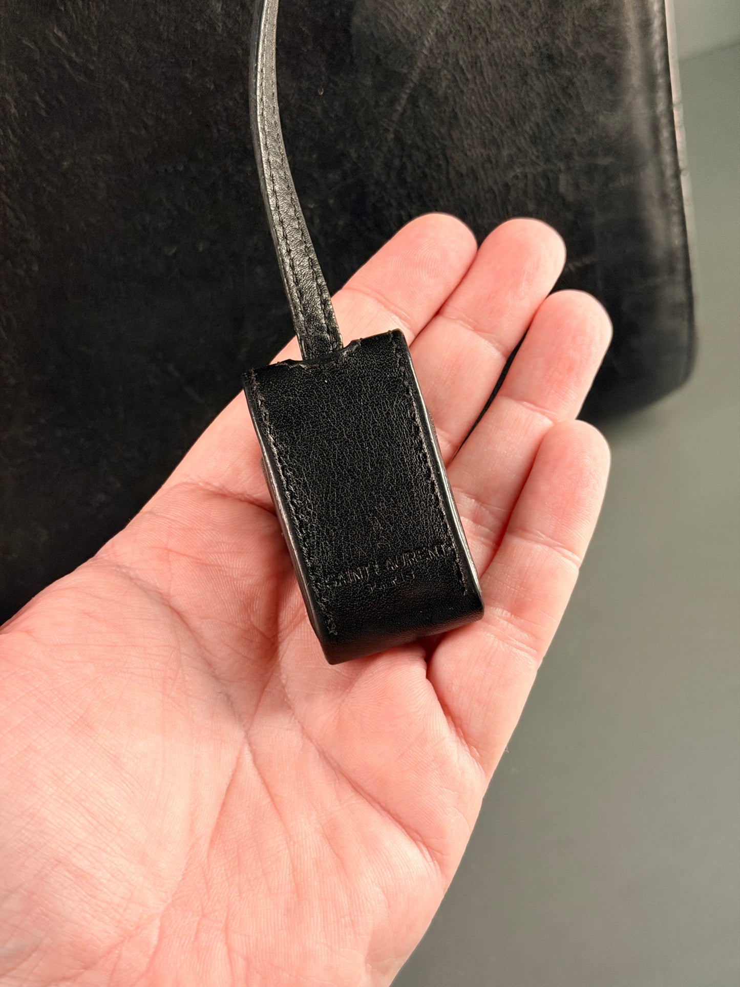 SAINT LAURENT BLACK LARGE SAC DE JOUR HANDBAG