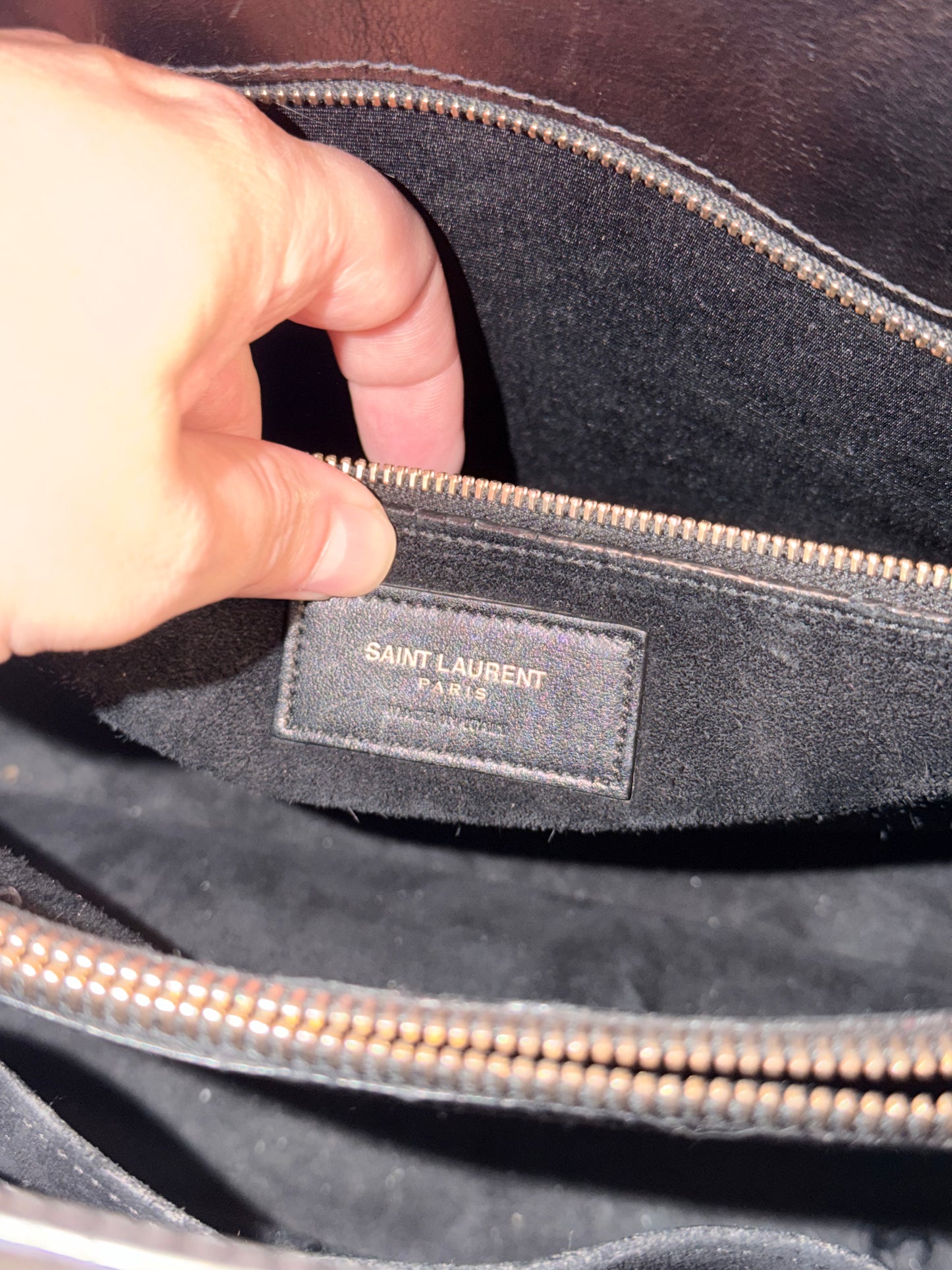 SAINT LAURENT BLACK LARGE SAC DE JOUR HANDBAG