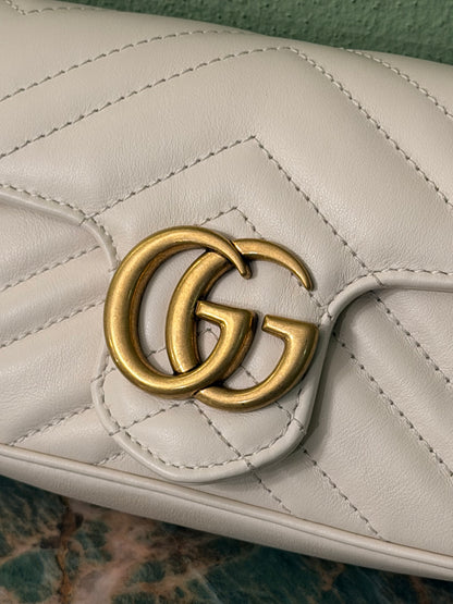 GUCCI CREAM MINI MARMONT CROSSBODY BAG