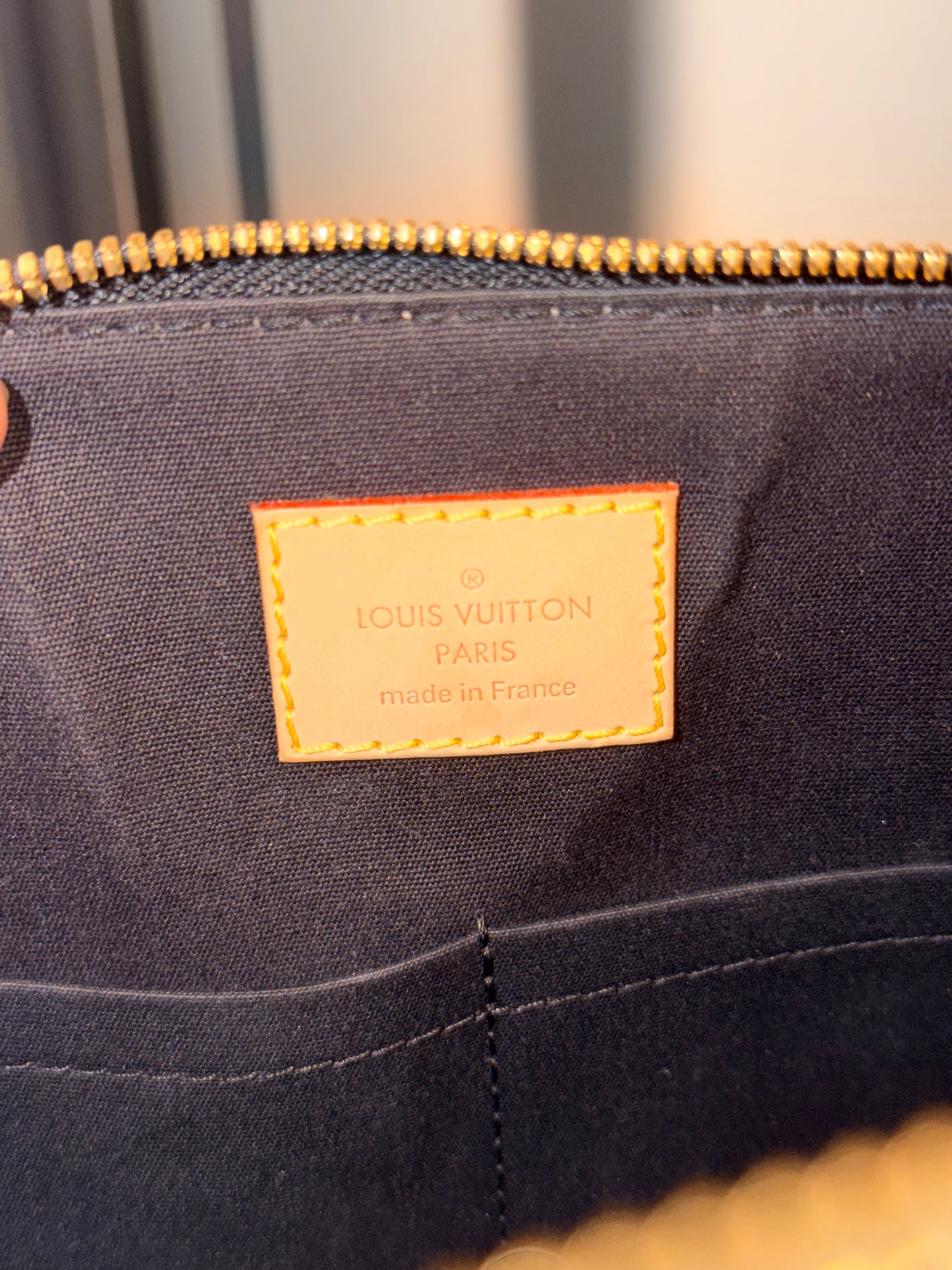 LOUIS VUITTON MONOGRAM VERNIS ALMA PM STICKER ANIMATION HANDBAG