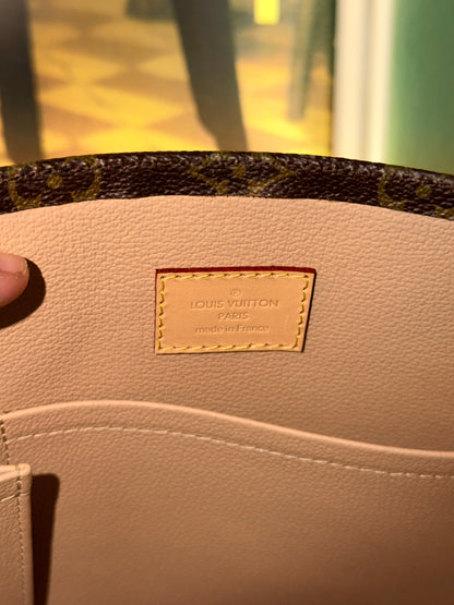 LOUIS VUITTON MONOGRAM SAC PLAT HANDBAG