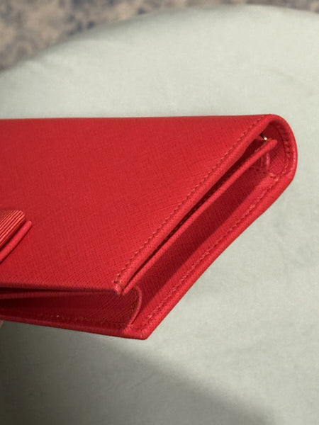 SALVATORE FERRAGAMO RED LARGE WALLET