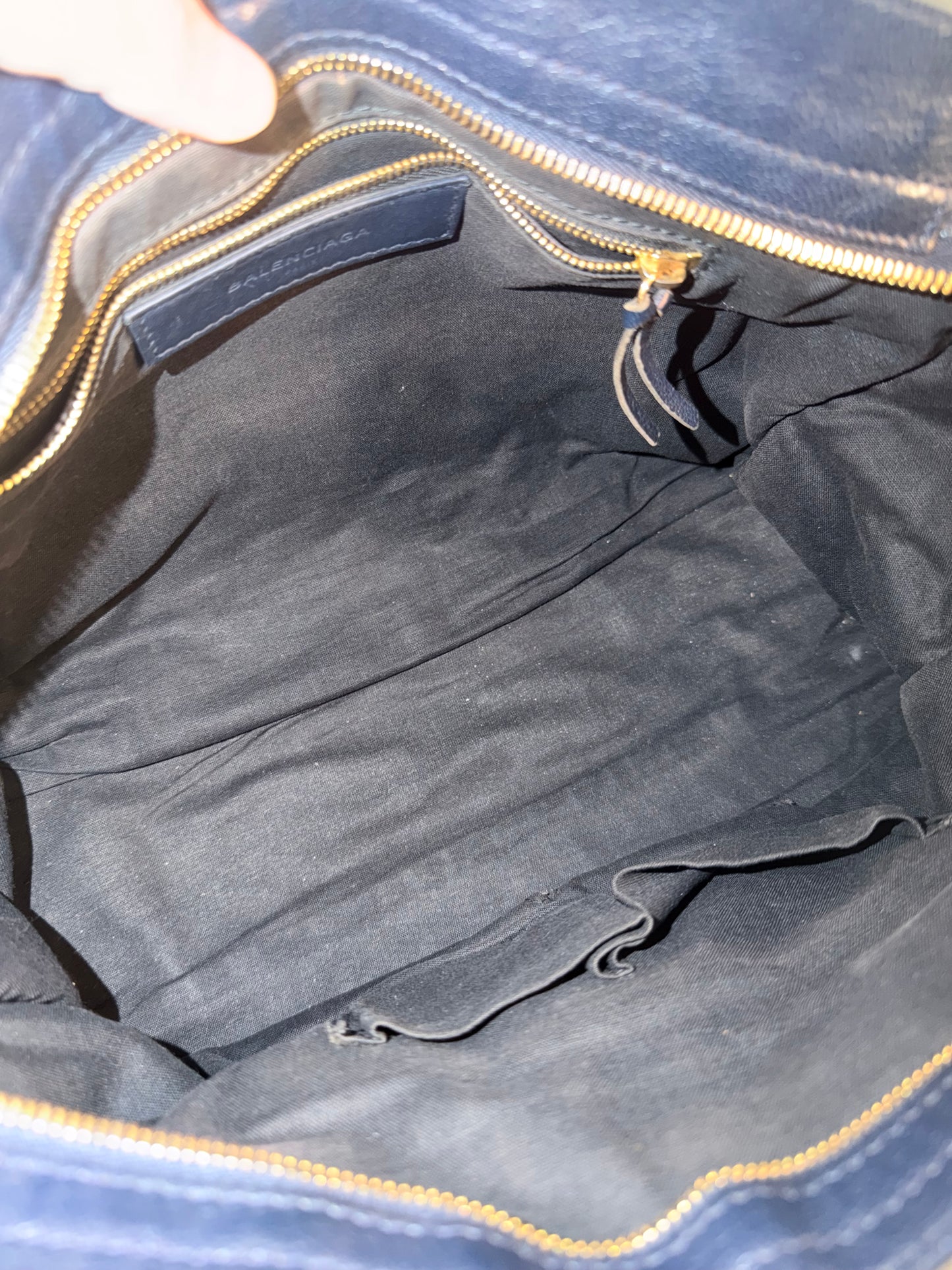 BALENCIAGA NAVY MEDIUM CLASSIC CITY EDGE HANDBAG