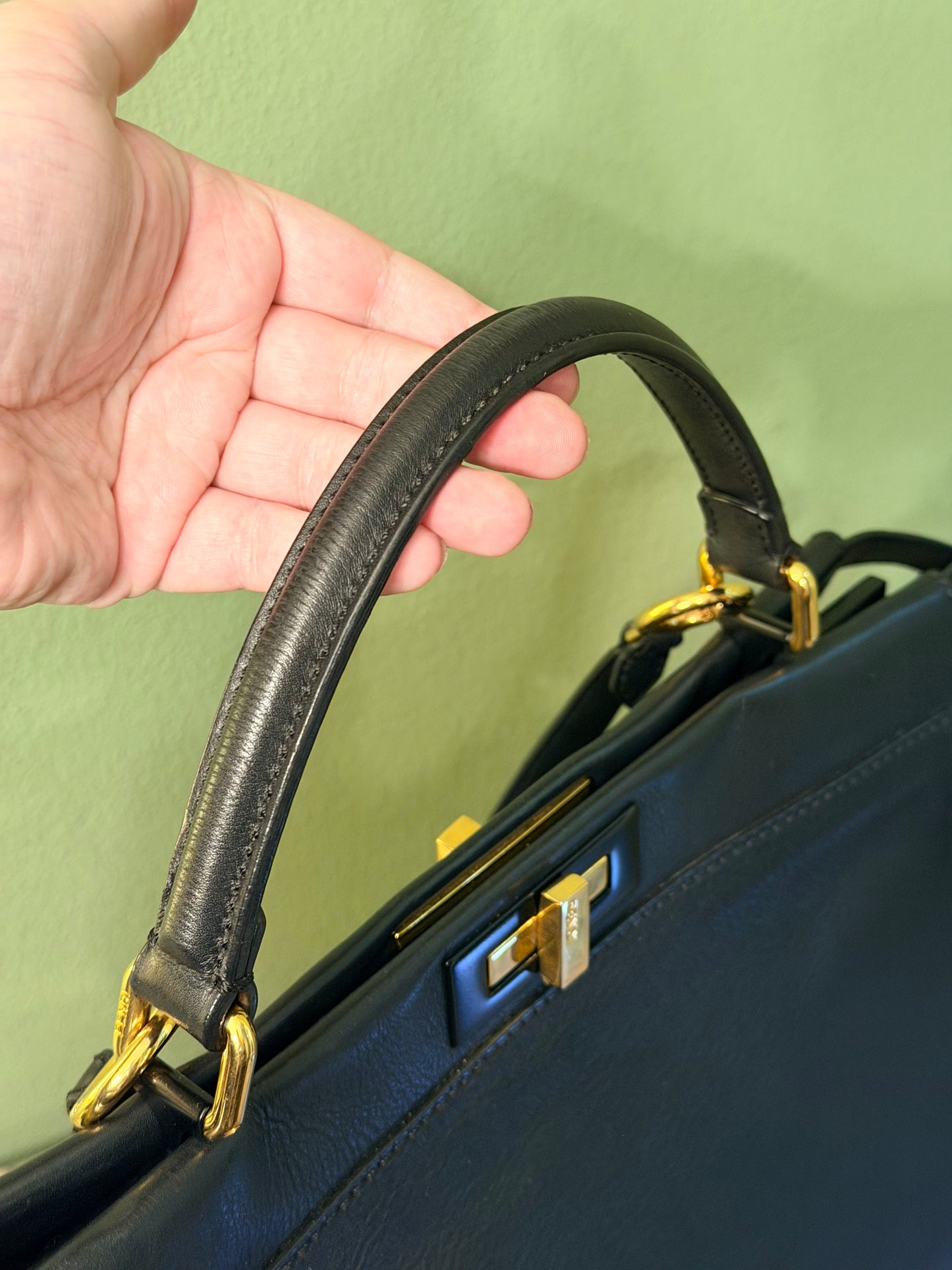 FENDI BLACK LARGE PEEKABOO HANDBAG