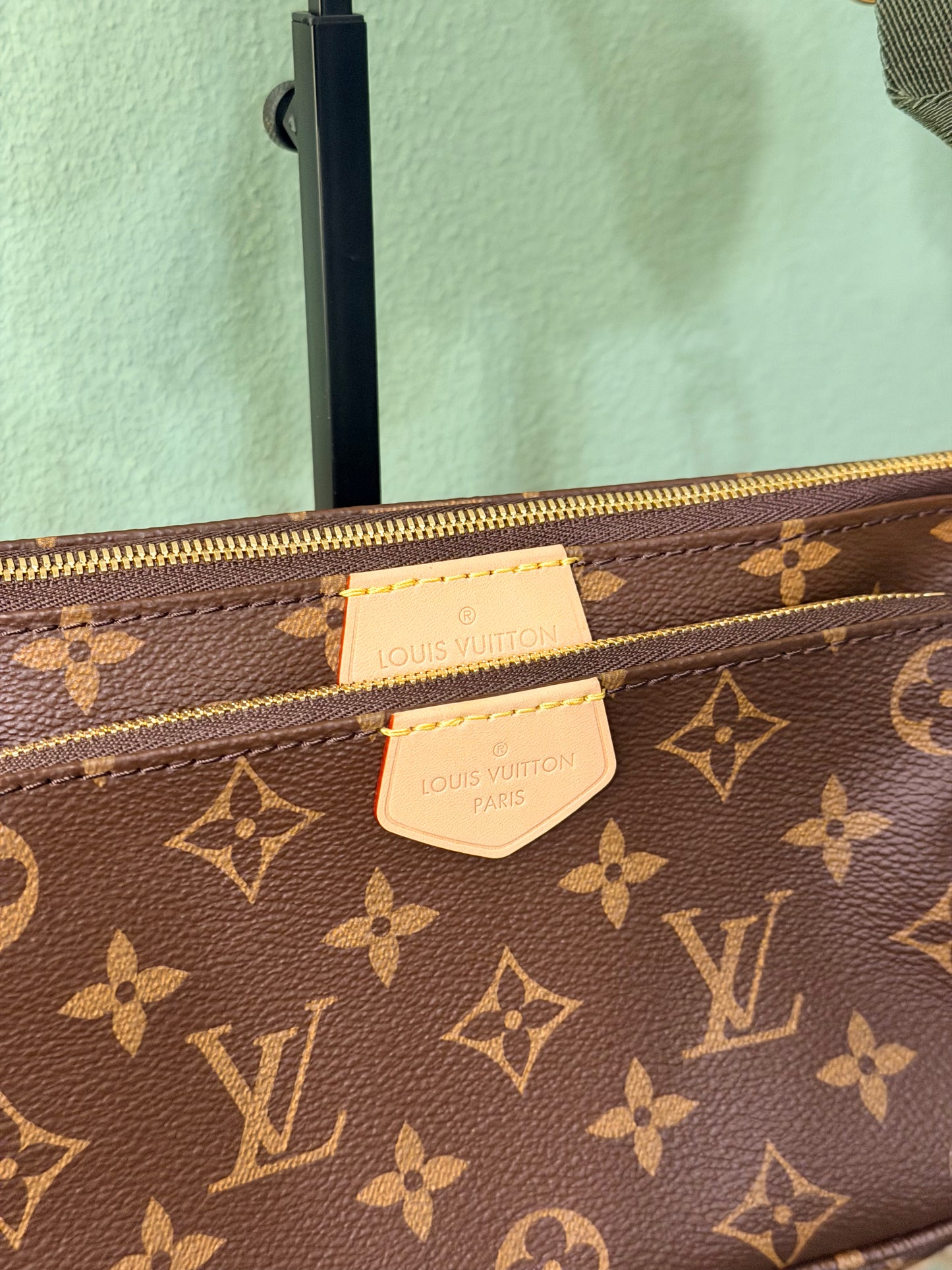LOUIS VUITTON MONOGRAM MULTI POCHETTE ACCESSOIRES