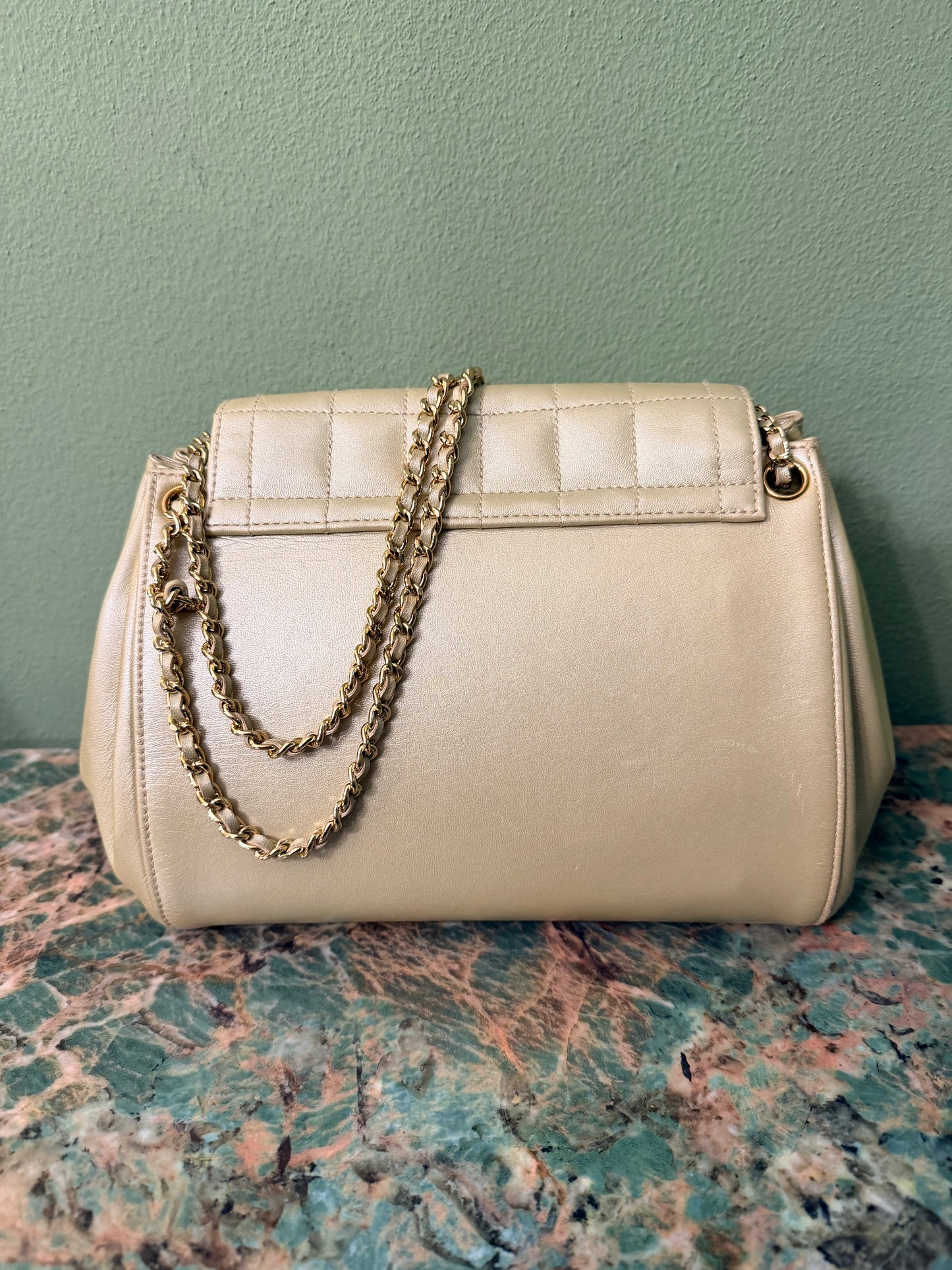 CHANEL 2.55 CHAMPAGNE CHOCOLATE BAR SHOULDER BAG