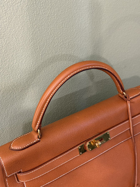 HERMÈS GOLD COURCHEVEL KELLY SELLIER 32 HANDBAG