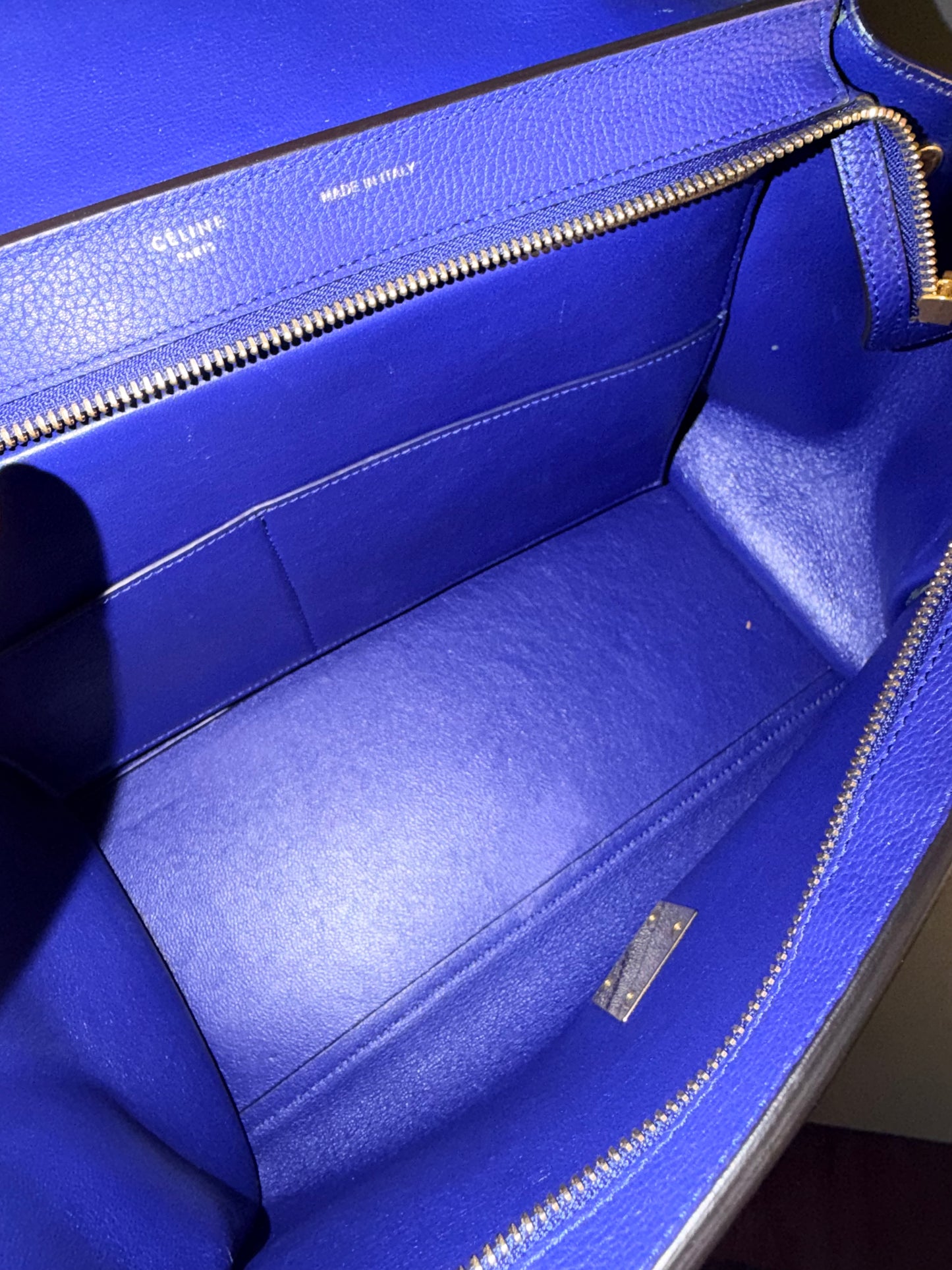 CÈLINE ELECTRIC BLUE SMALL TRAPEZE HANDBAG