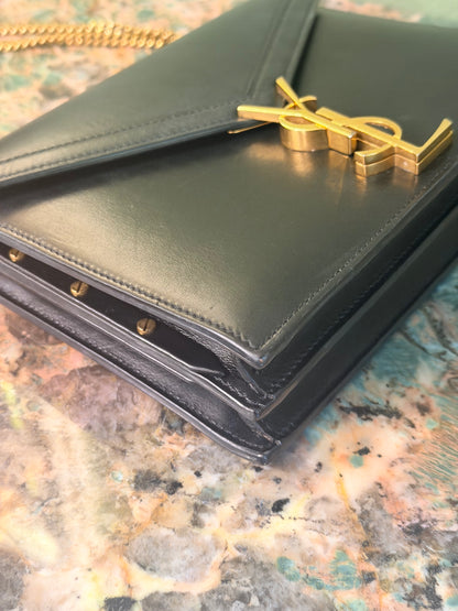 SAINT LAURENT BLACK CASSANDRA SHOULDER BAG