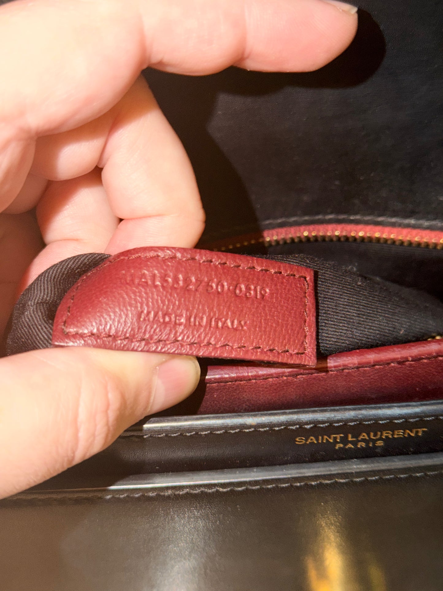 SAINT LAURENT BLACK CASSANDRA SHOULDER BAG