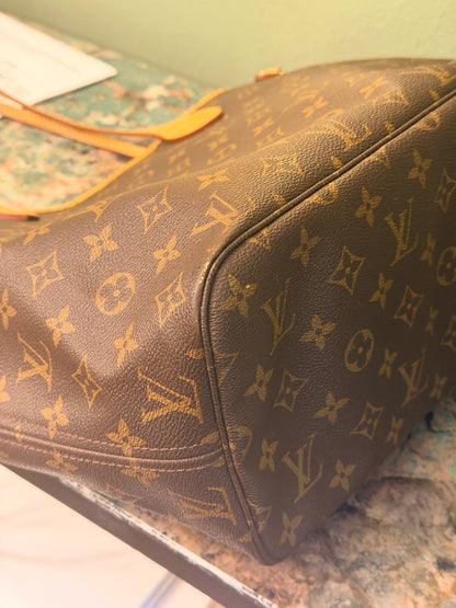 LOUIS VUITTON MONOGRAM NEVERFULL MM SHOPPING BAG