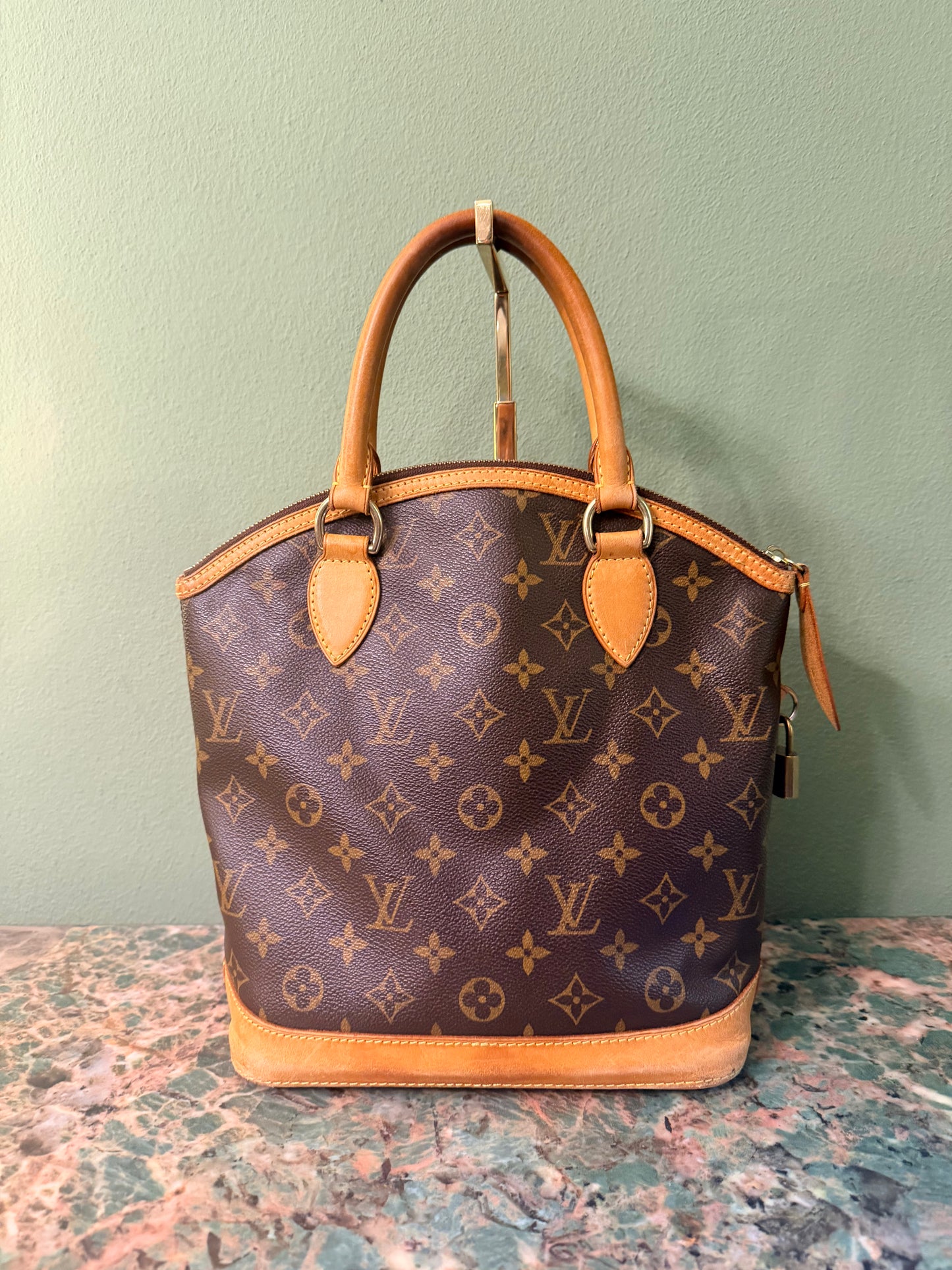 LOUIS VUITTON MONOGRAM LOCK IT PM HANDBAG