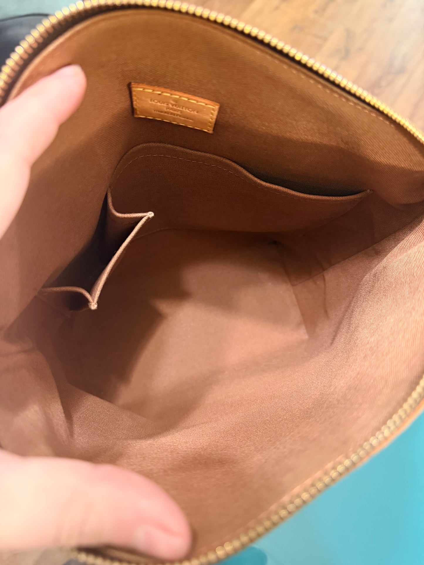 LOUIS VUITTON MONOGRAM LOCK IT PM HANDBAG