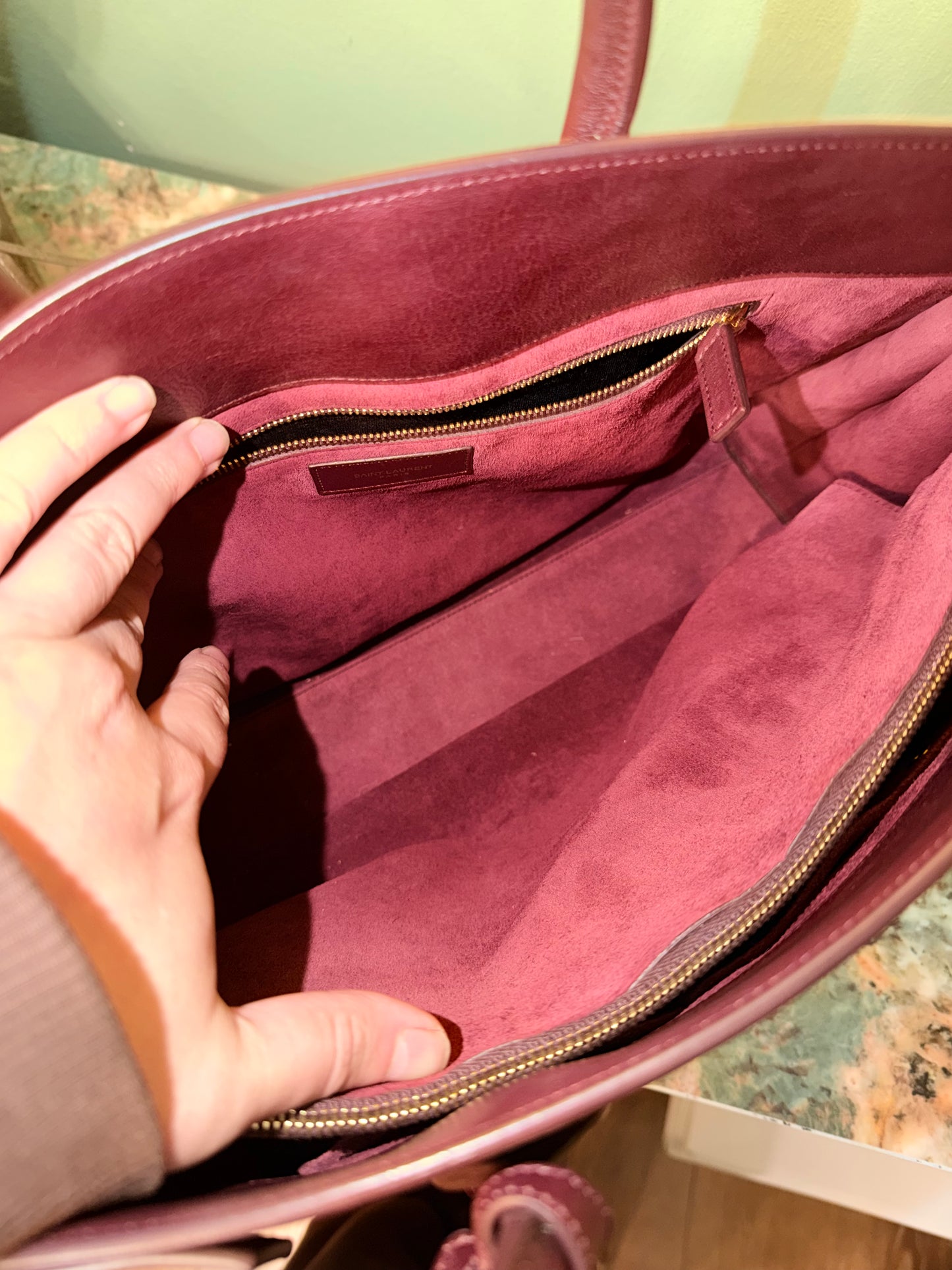 SAINT LAURENT LARGE BURGUNDY SAC DE JOUR HANDBAG