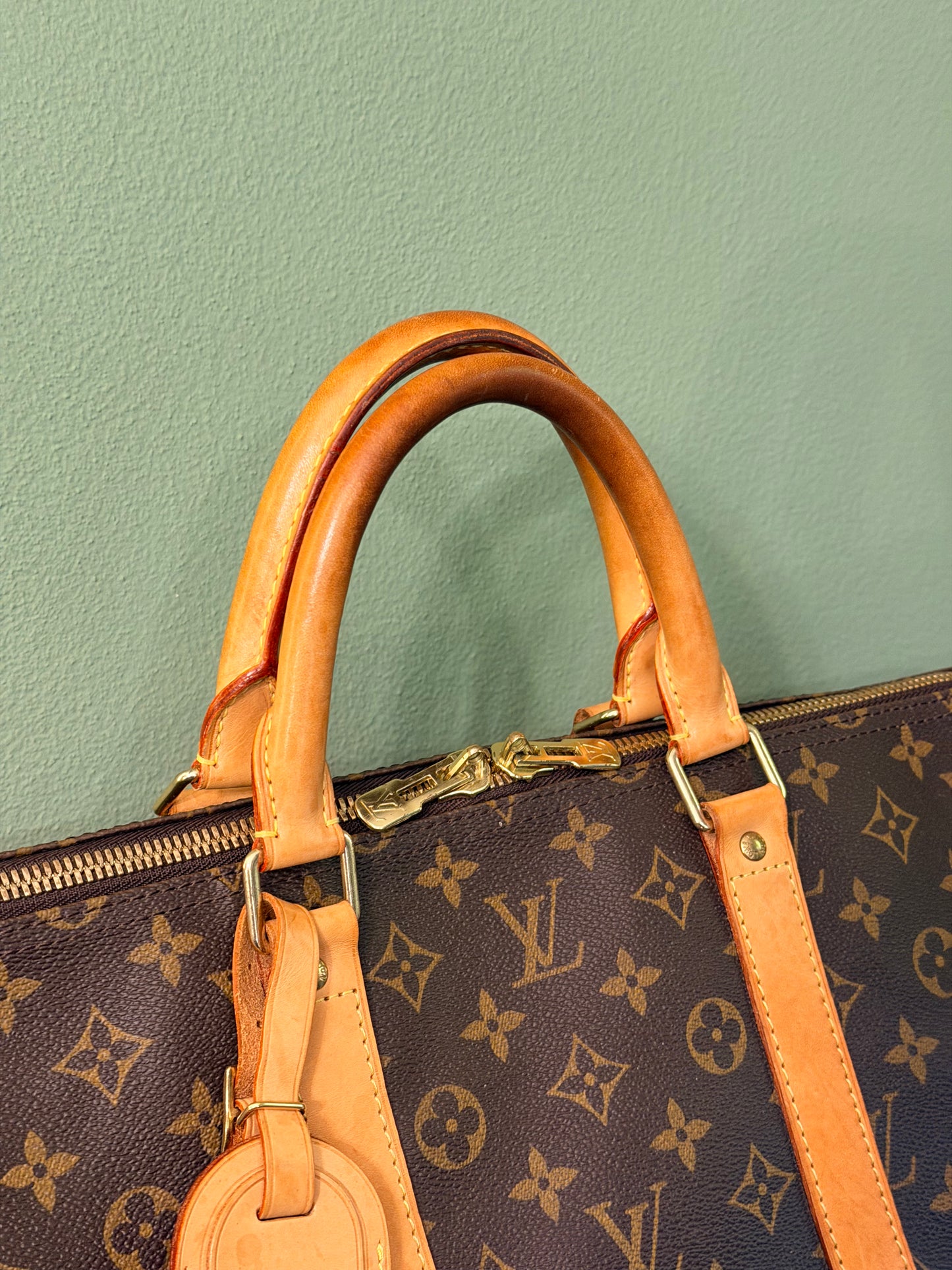 LOUIS VUITTON MONOGRAM KEEPALL 55 TRAVEL BAG