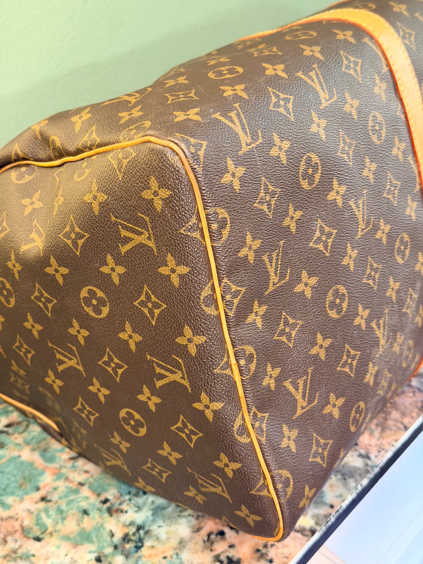 LOUIS VUITTON MONOGRAM KEEPALL 55 TRAVEL BAG