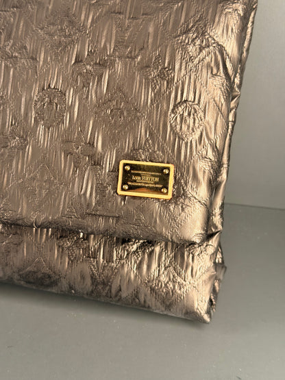 LOUIS VUITTON BROWN POCHETTE LIMELIGHT