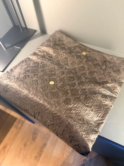LOUIS VUITTON BROWN POCHETTE LIMELIGHT