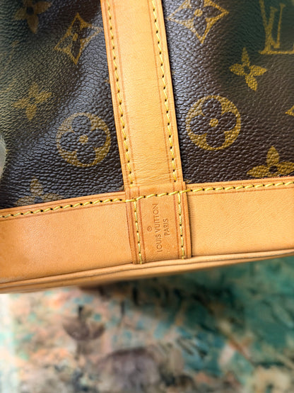 LOUIS VUITTON MONOGRAM NOE BB BUCKET BAG