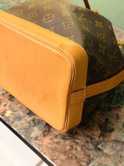 LOUIS VUITTON MONOGRAM NOE BB BUCKET BAG