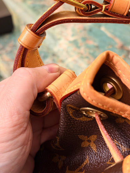 LOUIS VUITTON MONOGRAM NOE BB BUCKET BAG