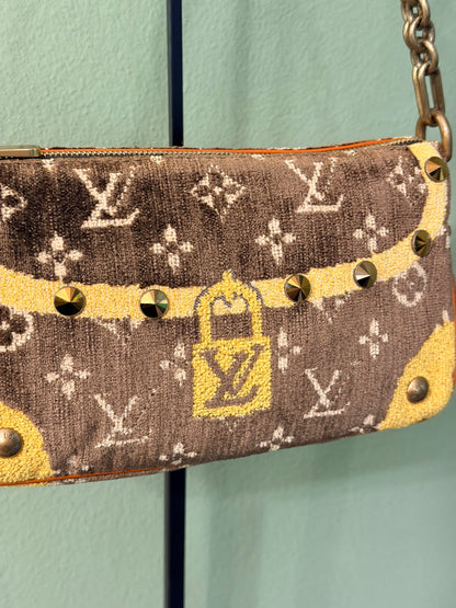 LOUIS VUITTON VELVET MONOGRAM TROMPE L’OEIL POCHETTE ACCESSOIRES