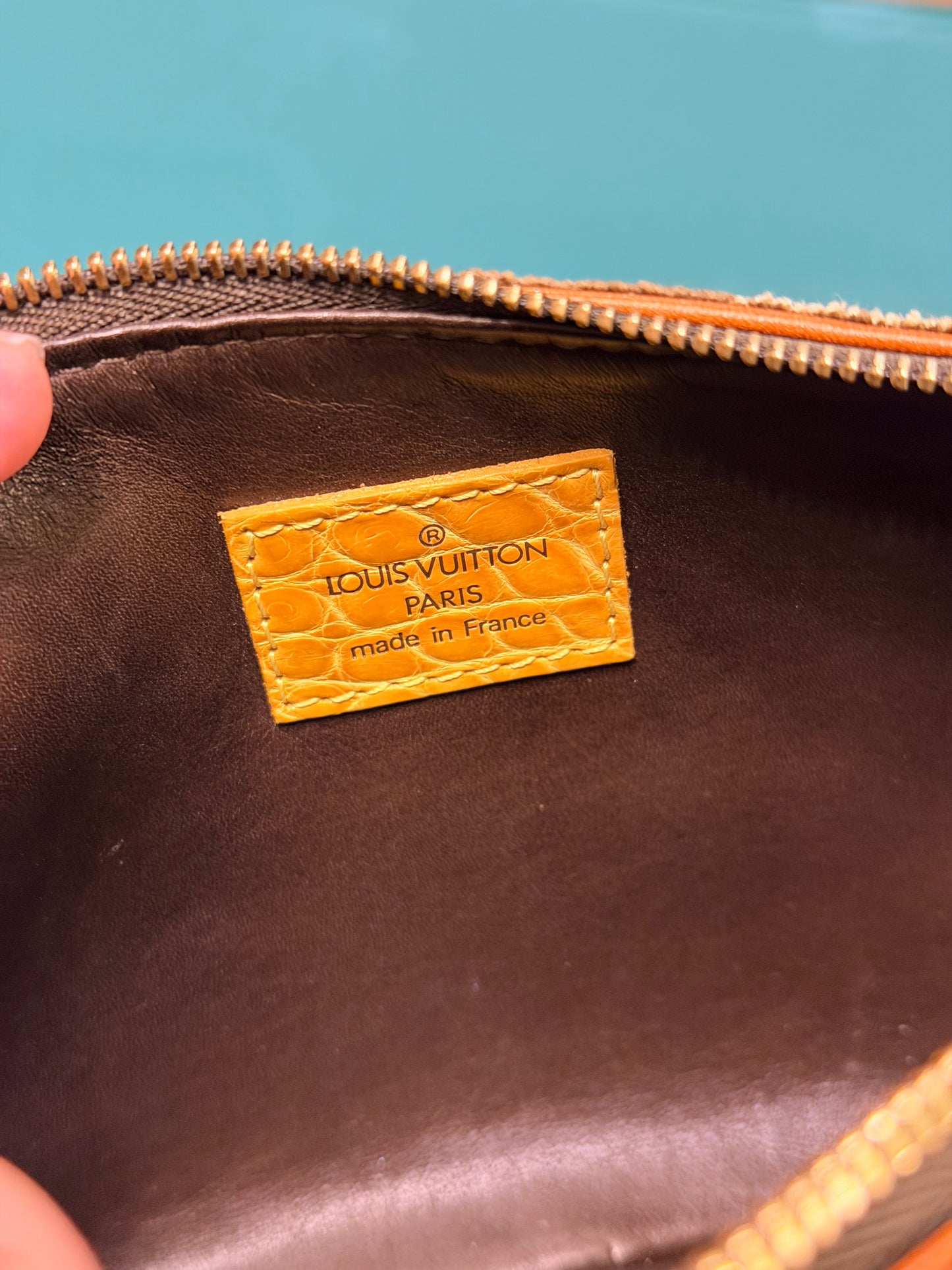 LOUIS VUITTON VELVET MONOGRAM TROMPE L’OEIL POCHETTE ACCESSOIRES