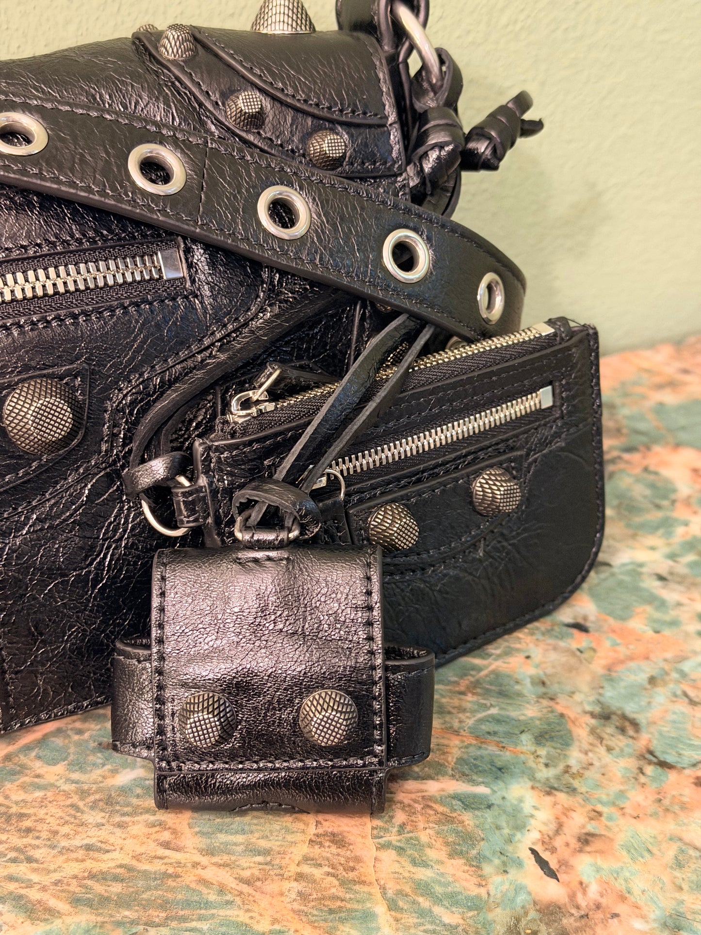 BALENCIAGA BLACK LE CAGOLE FLAP CROSSBODY BAG