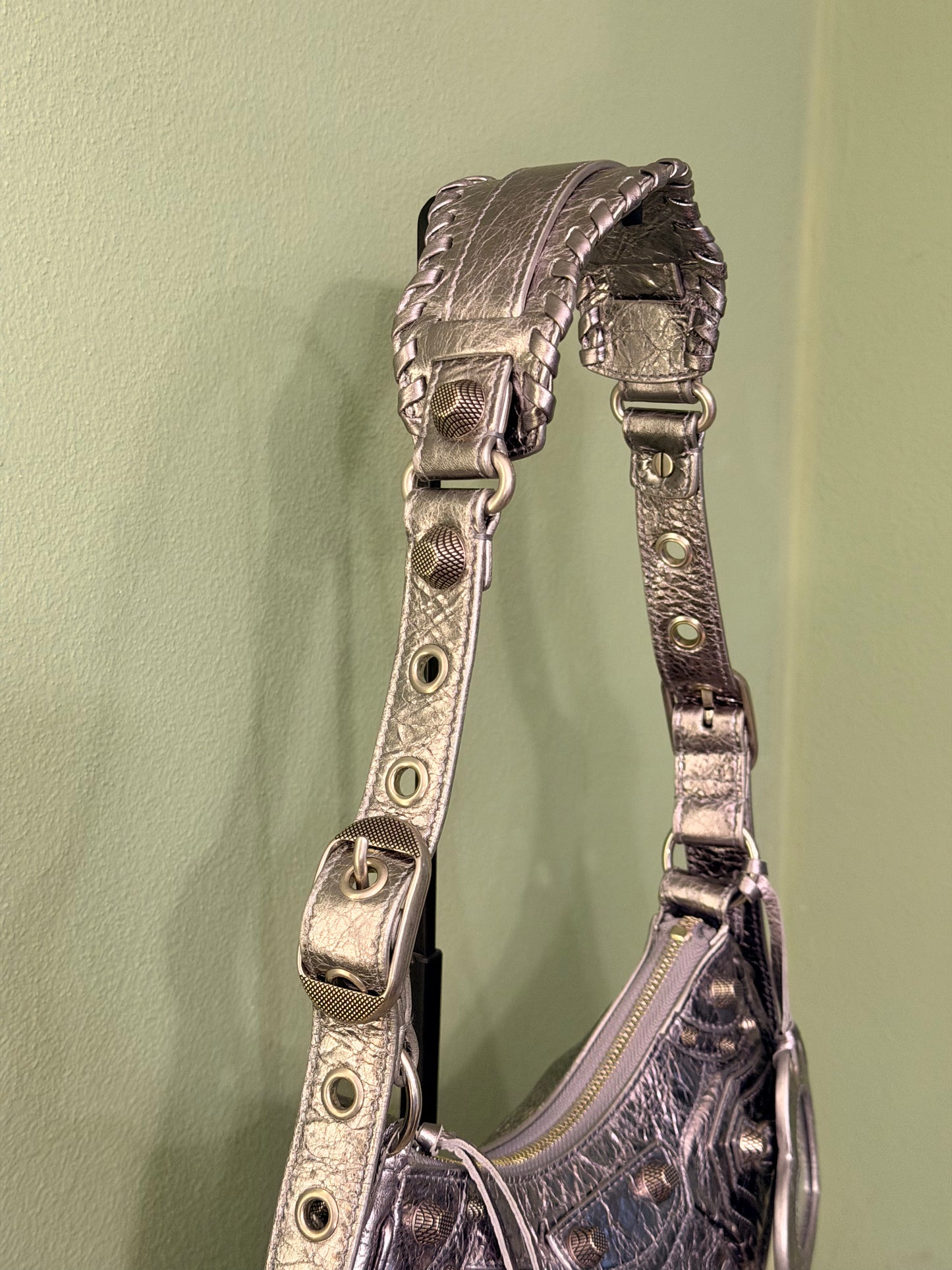 BALENCIAGA SILVER LE CAGOLE XS SHOULDER BAG