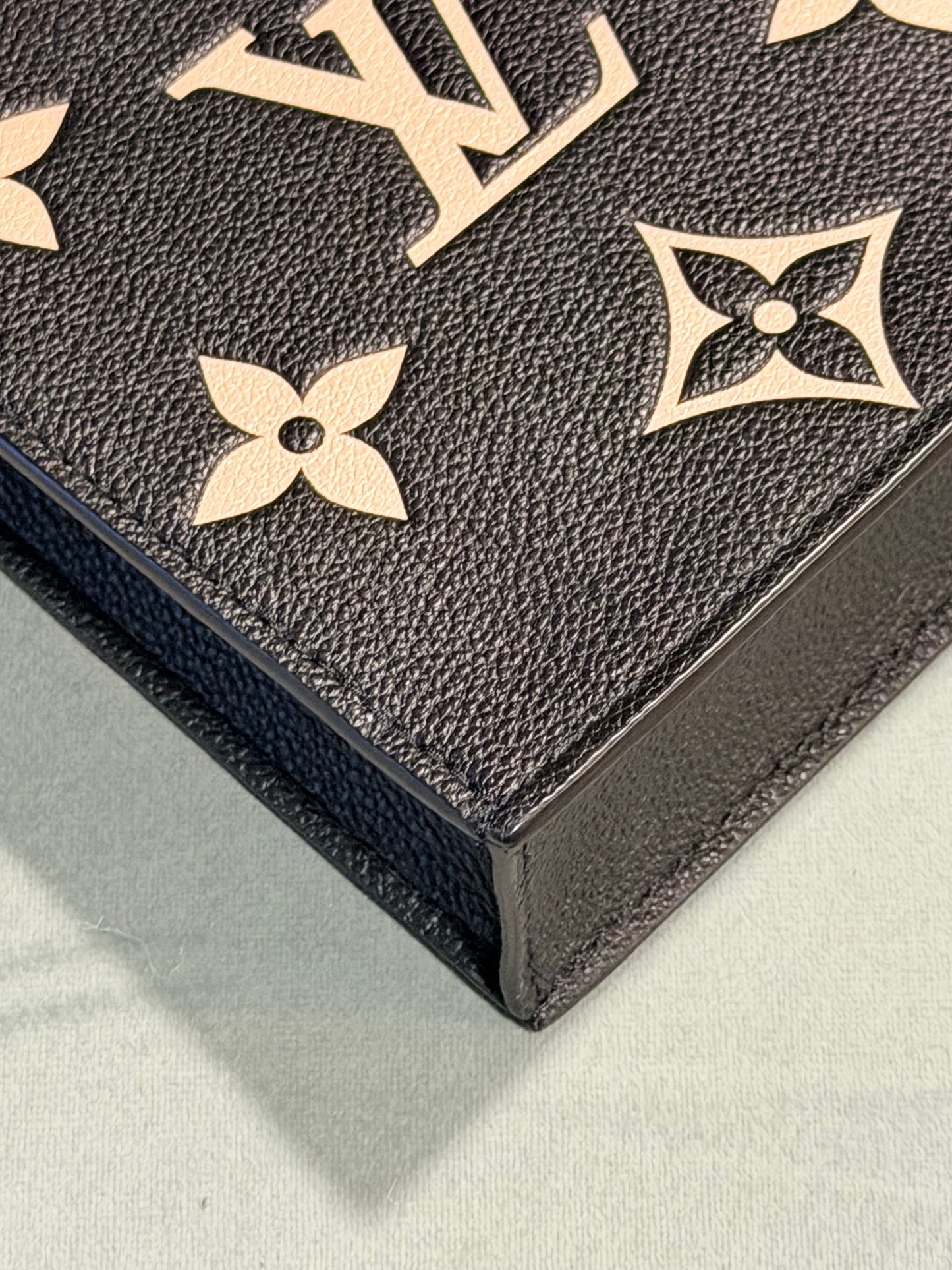 LOUIS VUITTON BLACK EMPREINTE LEATHER PETIT SAC PLAT CROSSBODY BAG