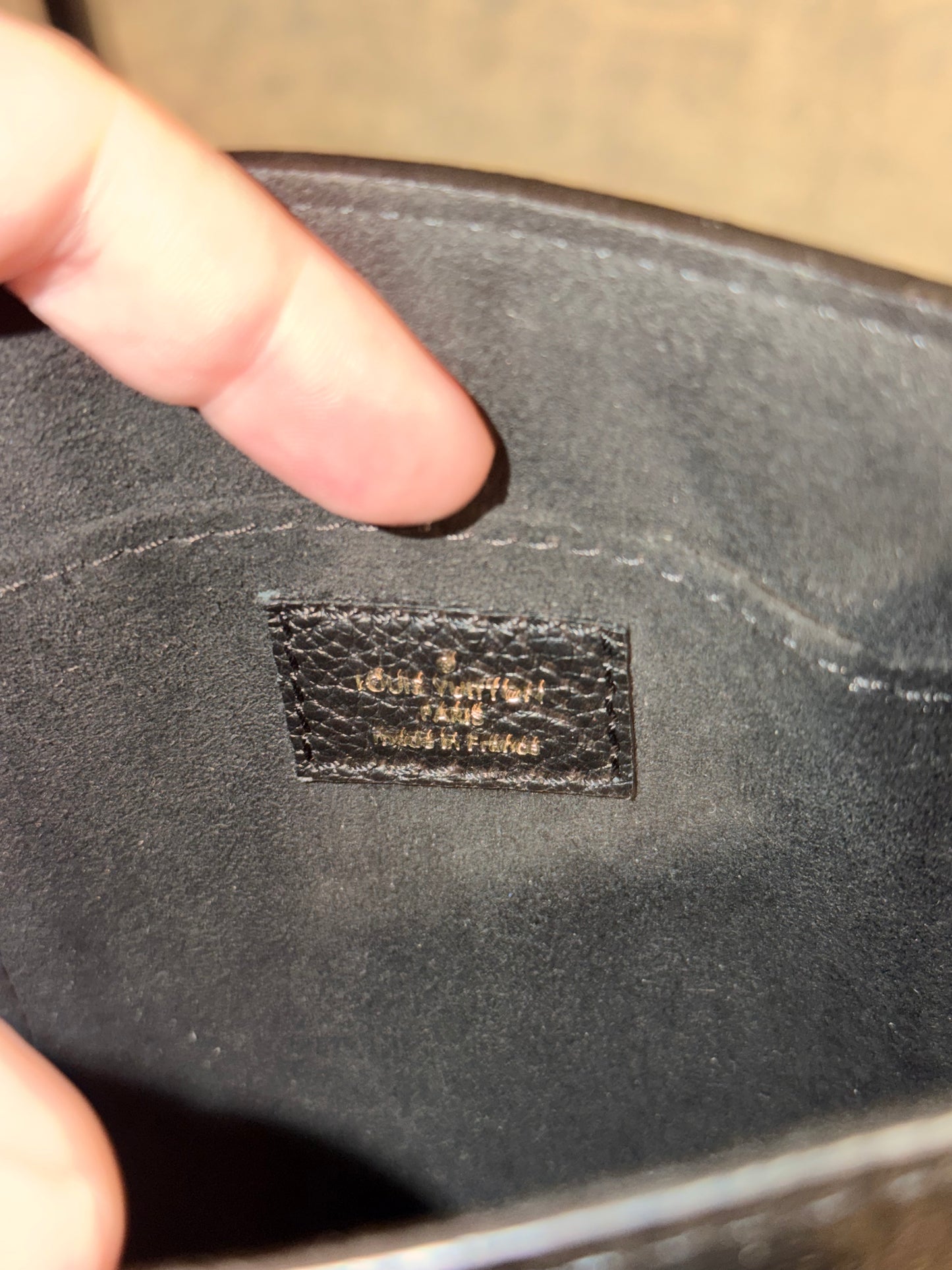 LOUIS VUITTON BLACK EMPREINTE LEATHER PETIT SAC PLAT CROSSBODY BAG