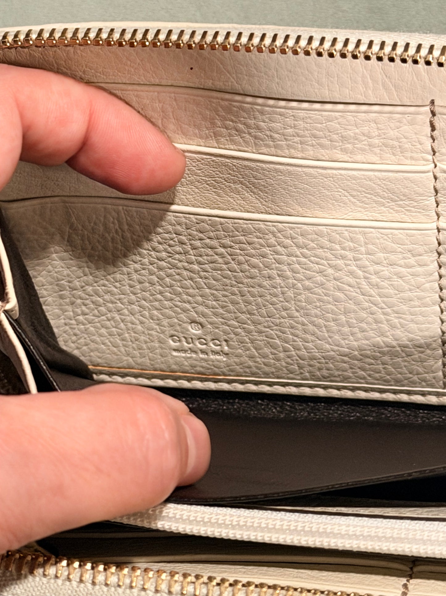 GUCCI CREAM GUCCISSIMA LONG ZIPPY WALLET