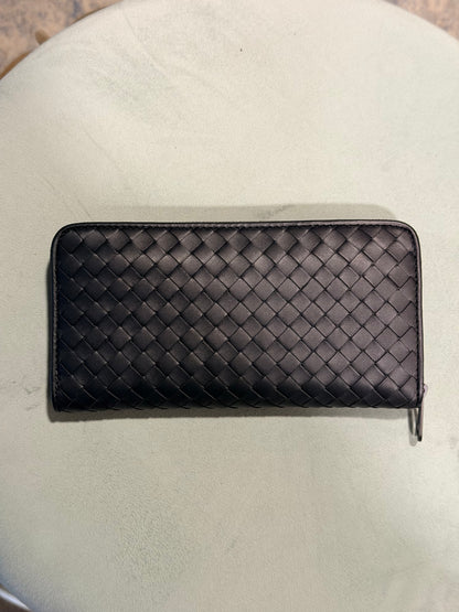 BOTTEGA VENETA BLACK INTRECCIATO LONG ZIPPY WALLET