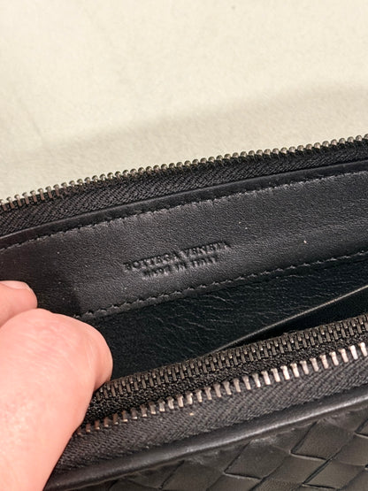 BOTTEGA VENETA BLACK INTRECCIATO LONG ZIPPY WALLET