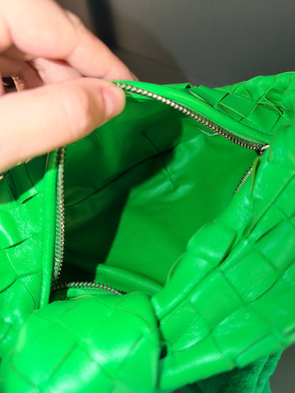 BOTTEGA VENETA GREEN MINI JODIE HANDBAG