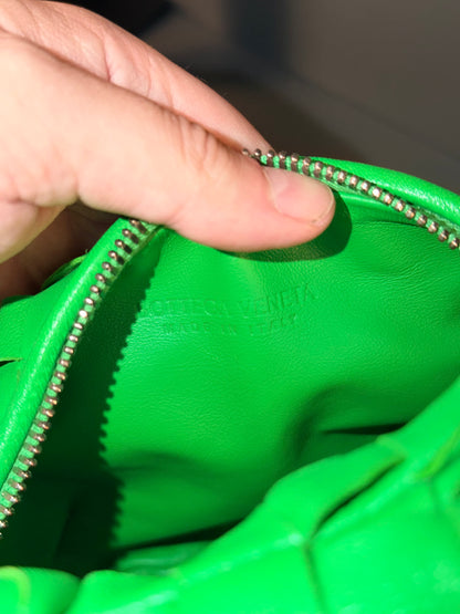 BOTTEGA VENETA GREEN MINI JODIE HANDBAG