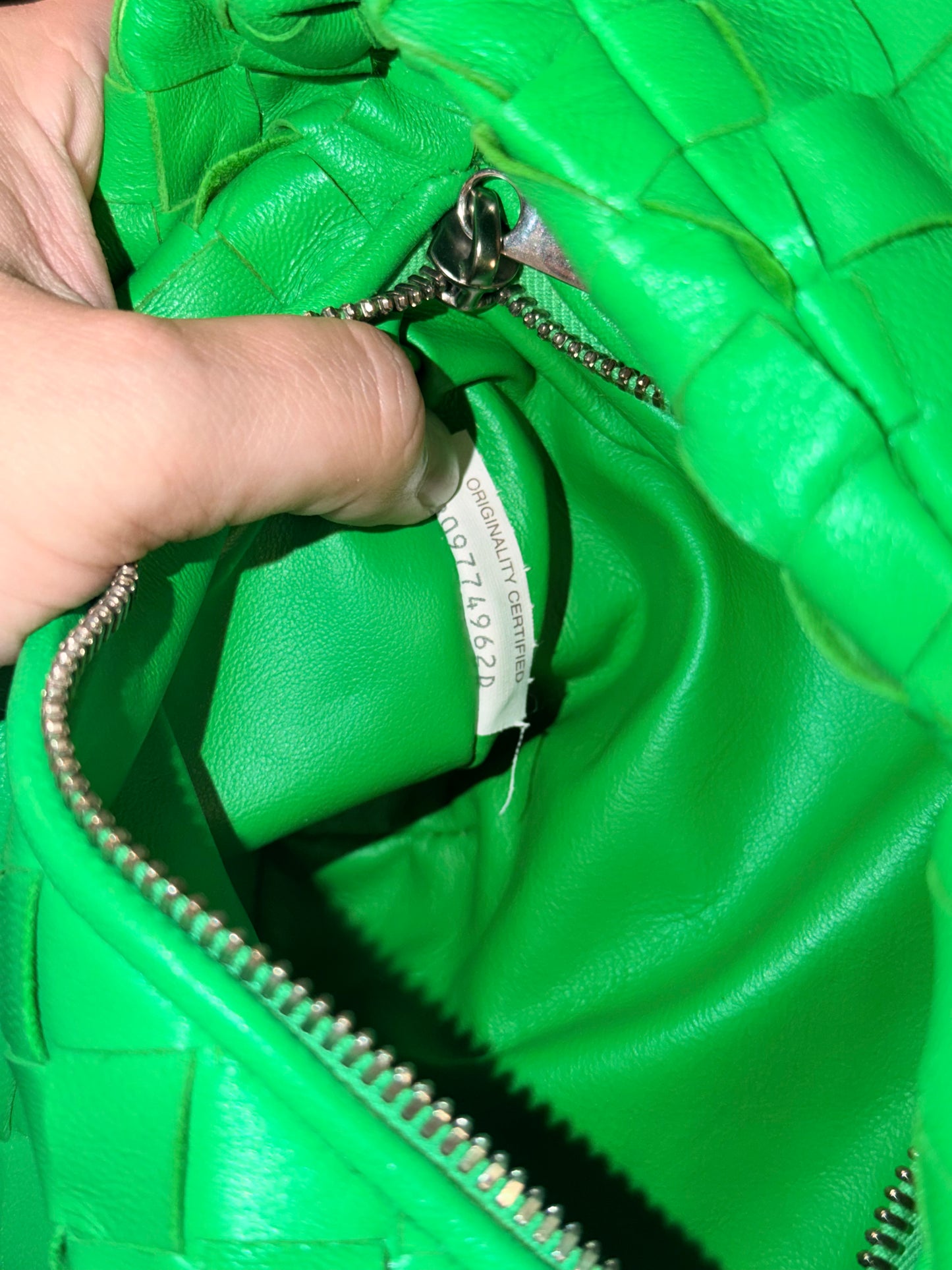 BOTTEGA VENETA GREEN MINI JODIE HANDBAG