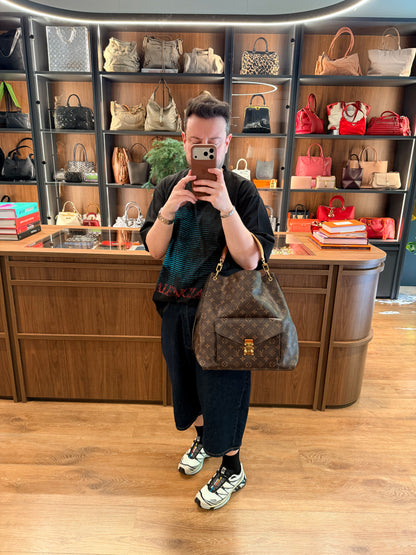 LOUIS VUITTON MONOGRAM MÉTIS HOBO BAG