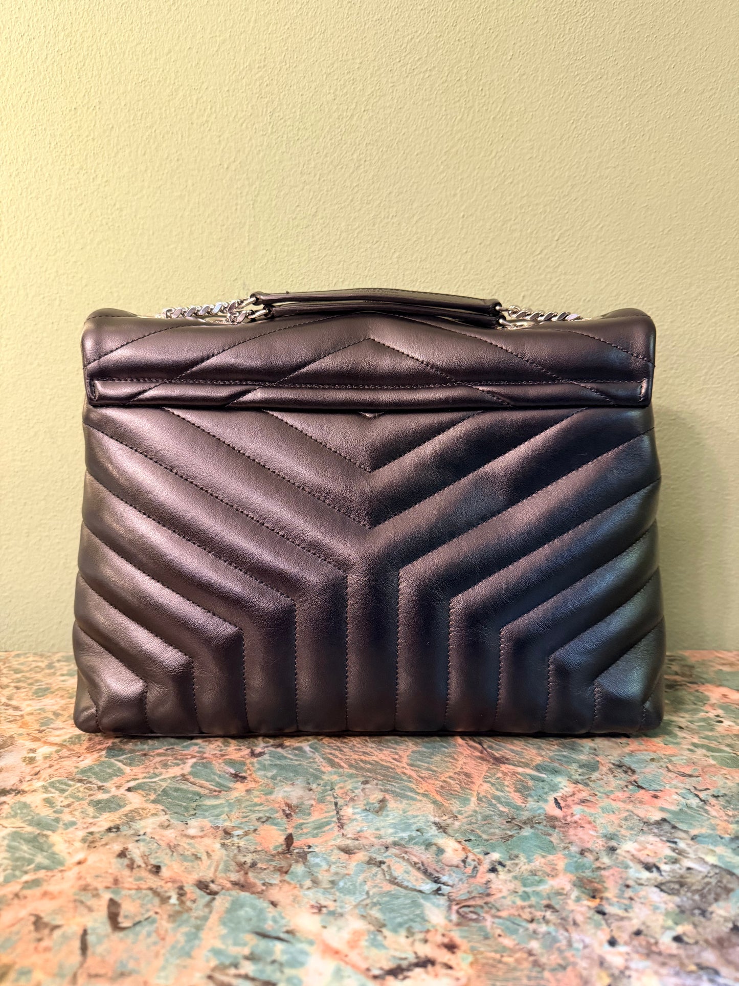 SAINT LAURENT BLACK MEDIUM LOU LOU SHOULDER BAG